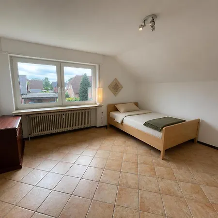 Mit 2 Schlafzimmern - Ideal Fuer Monteure Und Geschaeftsreisende